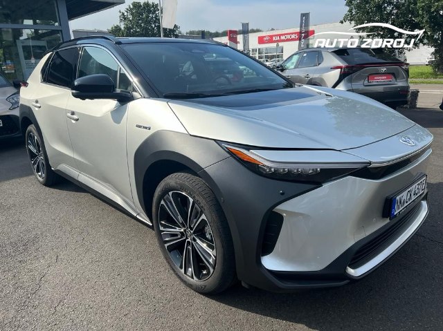 Toyota bZ4X EV FWD, 150kW, A, 5d.