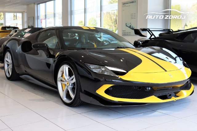 Ferrari 296 GTB 3.0 V6 PHEV, 610kW, A8, 2d.