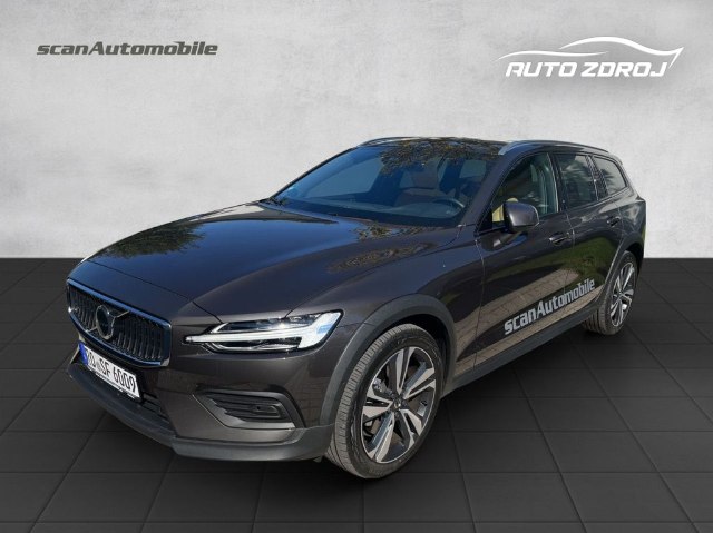 Volvo V60 Cross Country B4 D AWD, 145kW, A8, 5d.