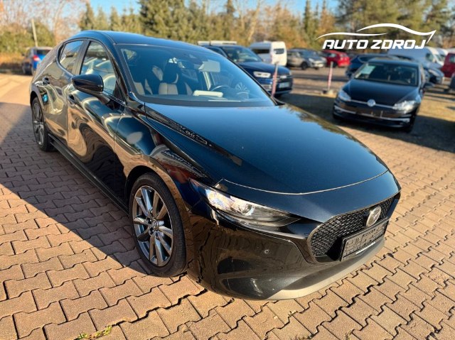Mazda 3 Selection 2.0 SkyActive-G, 90kW, A6, 5d.