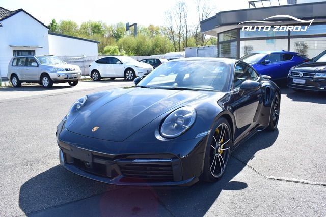 Porsche 911 4 Turbo S, 478kW, A8, 2d.