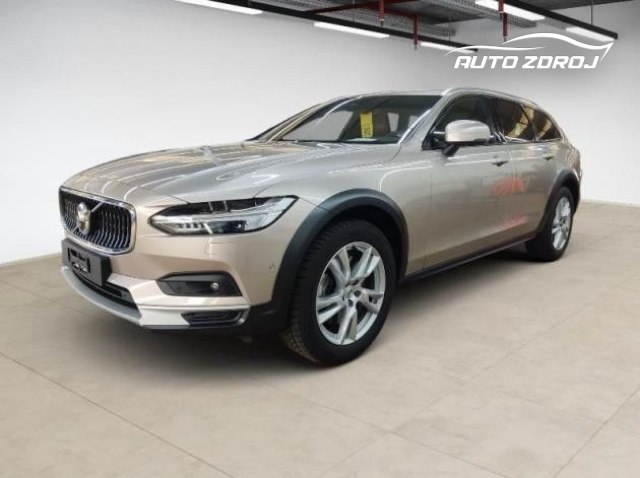 Volvo V90 Cross Country B4 D AWD, 145kW, A, 5d.