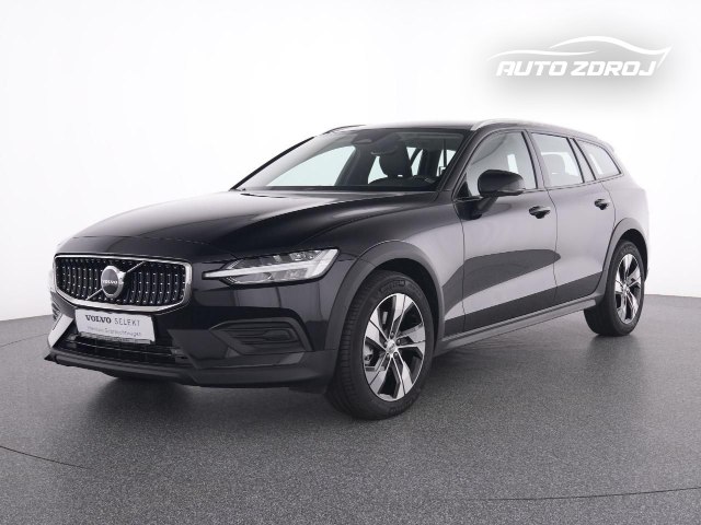 Volvo V60 Cross Country B4 D AWD, 145kW, A8, 5d.