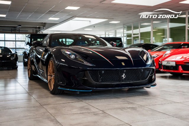 Ferrari 812 6.5 V12, 588kW, A7, 2d.