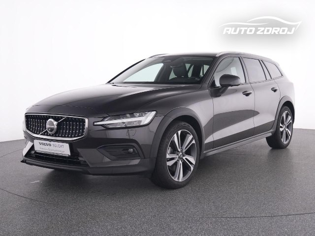 Volvo V60 Cross Country B4 D AWD, 145kW, A8, 5d.
