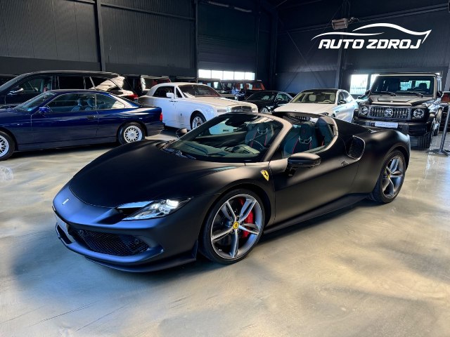 Ferrari 296 GTS 3.0 V6 PHEV, 610kW, A, 2d.