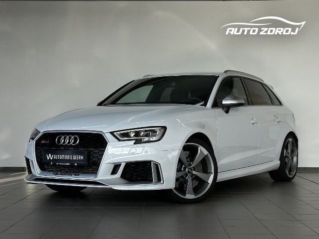 Audi RS3 Sportback 2.5 TFSI quattro S-tronic, 294kW, A7, 5d.