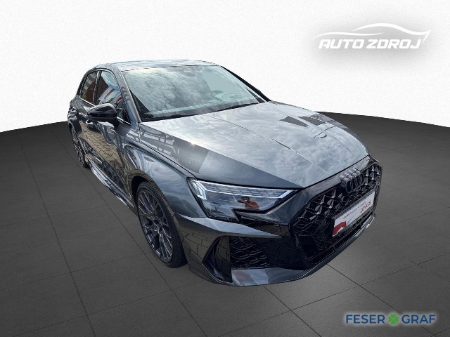 Audi RS3 Sportback 2.5 TFSI quattro S-tronic, 294kW, A7, 5d.