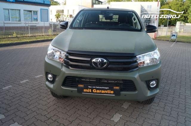 Toyota Hilux DoubleCab 2.4 D-4D 4WD, 110kW, M6, 5d.