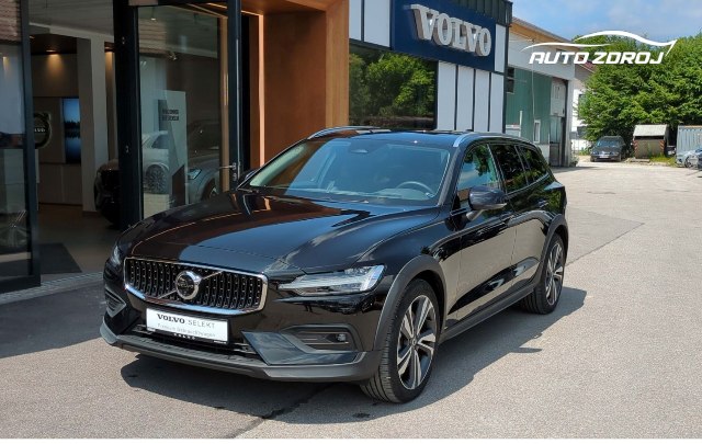 Volvo V60 Cross Country B5 B AWD, 184kW, A8, 5d.