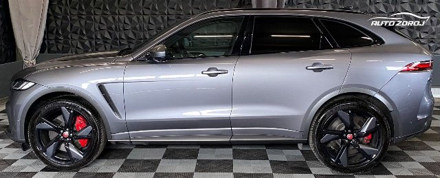 Jaguar F-Pace SVR P550 AWD, 405kW, A8, 5d.