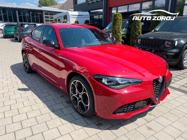 Alfa Romeo Giulia Competizione Q4 2.0 Turbo, 206kW, A, 5d.