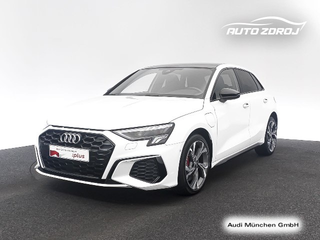 Audi A3 Sportback S-Line 45 TFSI e S-tronic, 180kW, A6, 5d.