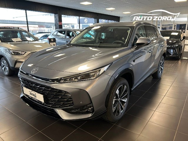 MG HS Luxury 1.5 T-GDi FWD, 125kW, A, 5d.