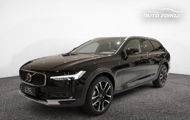 Volvo V90 Cross Country Ultimate B4 D AWD, 145kW, A, 5d.