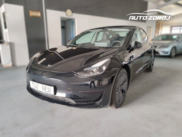 Tesla Model 3 BEV RWD, 208kW, A, 5d.