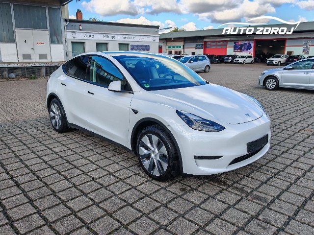 Tesla Model Y Long Range AWD, 378kW, A, 5d.