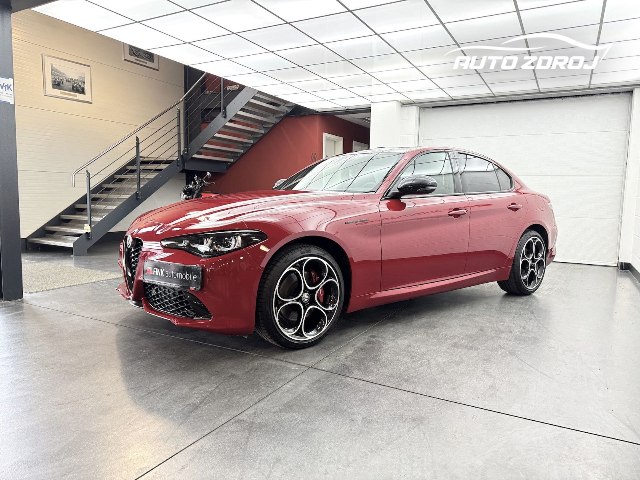 Alfa Romeo Giulia Competizione Q4 2.0 Turbo, 206kW, A, 5d.