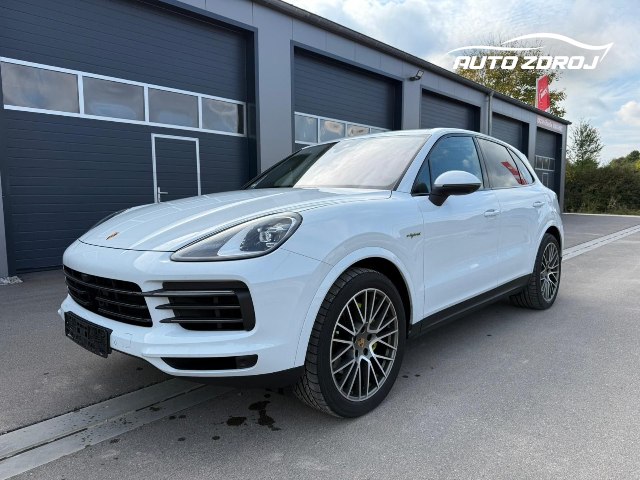 Porsche Cayenne 3.0 V6 E-Hybrid Platinum Edition Tiptronic, 340kW, A8, 5d.