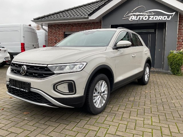 Volkswagen T-Roc Life 1.5 TSI DSG, 110kW, A, 5d.