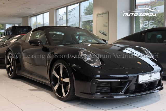 Porsche 992 Targa 4 S, 331kW, A, 2d.