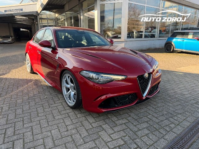 Alfa Romeo Giulia Quadrifoglio 2.9 V6 Bi-Turbo, 375kW, A, 5d.