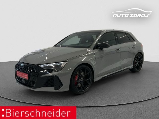 Audi RS3 Sportback 2.5 TFSI quattro S-tronic, 294kW, A7, 5d.