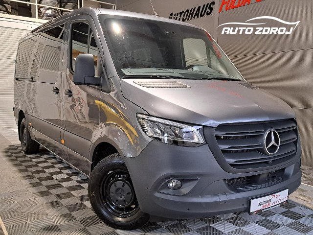 Mercedes-Benz Sprinter 319 CDI Tourer, 140kW, A