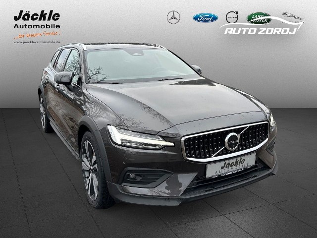 Volvo V60 Cross Country B5 B AWD, 184kW, A8, 5d.