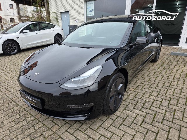 Tesla Model 3 Long Range Dual Motor AWD, 366kW, A, 5d.