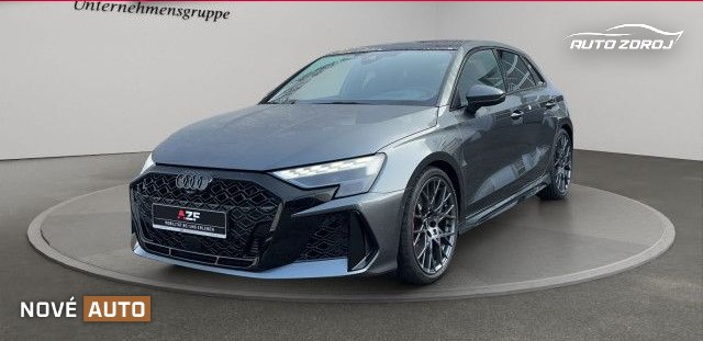 Audi RS3 Sportback 2.5 TFSI quattro S-tronic, 294kW, A7, 5d.