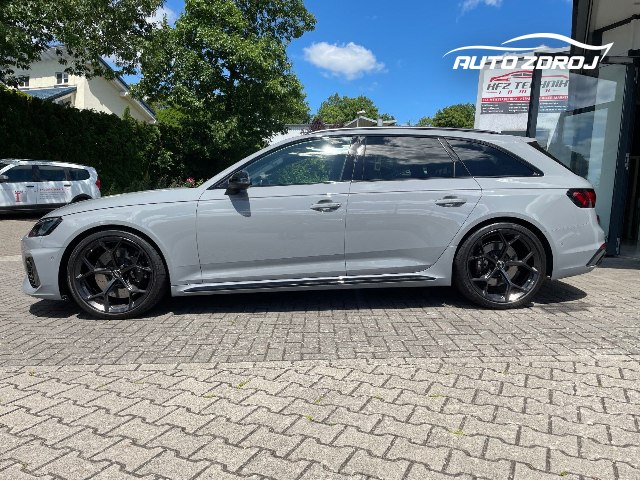 Audi RS4 Avant 2.9 TFSI quattro Tiptronic, 331kW, A8, 5d.