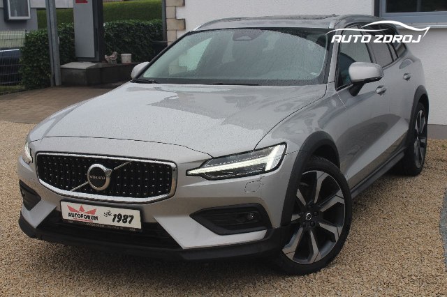 Volvo V60 Cross Country B5 B AWD, 184kW, A8, 5d.