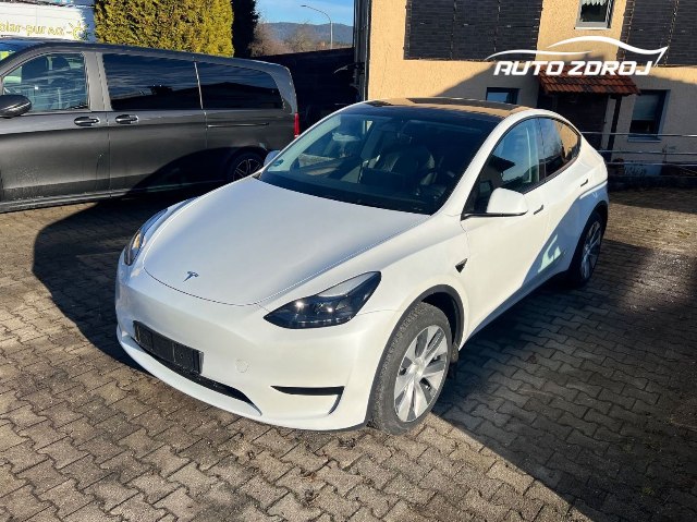 Tesla Model Y RWD, 220kW, A, 5d.