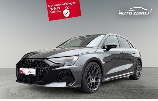 Audi RS3 Sportback 2.5 TFSI quattro S-tronic, 294kW, A7, 5d.