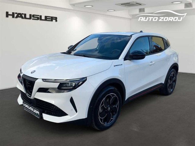 Alfa Romeo Junior Speciale 1.2T Hybrid, 107kW, A, 5d.