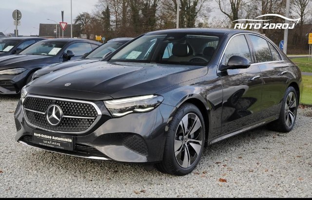 Mercedes-Benz E Avantgarde 300 e, 150kW, A, 4d.