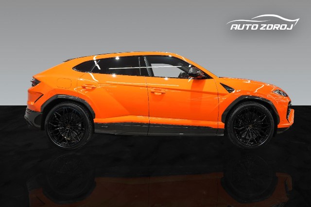 Lamborghini Urus SE, 588kW, A, 5d.