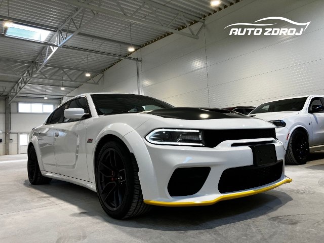Dodge Charger SRT 6.4 V8 HEMI, 362kW, A, 5d.