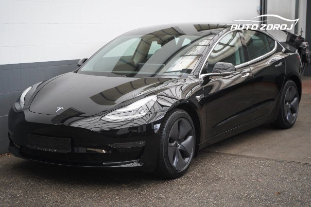 Tesla Model 3 Long Range Dual Motor AWD, 366kW, A, 5d.