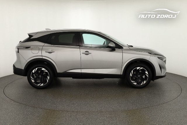 Nissan Qashqai N-Connecta 1.3 DIG-T MHEV, 103kW, M6, 5d.