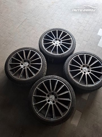 Mercedes-Benz CLA Shooting Brake 35 AMG 4Matic DCT, 225kW, A7, 5d.