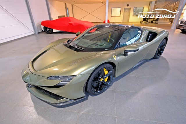 Ferrari SF90 Spider 4.0 V8, 735kW, A8, 2d.