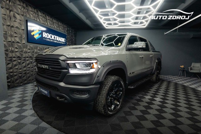 Dodge RAM 5.7 HEMI V8 4x4, 295kW, A, 5d.