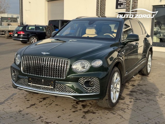 Bentley Bentayga Azure S 4.0 V8 AWD, 404kW, A8, 5d.