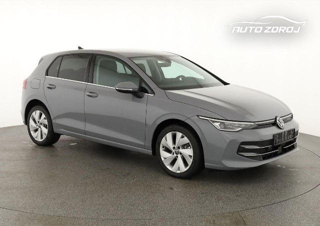Volkswagen Golf Style 1.5 eHybrid DSG, 150kW, A, 5d.