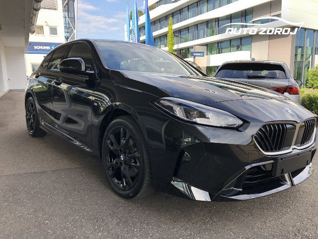 BMW rad 1 M-Sportpaket 118d, 110kW, A8, 5d.