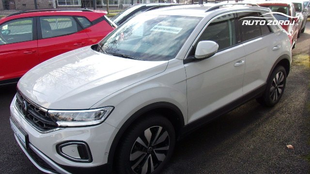 Volkswagen T-Roc Move 1.5 TSI DSG, 110kW, A, 5d.