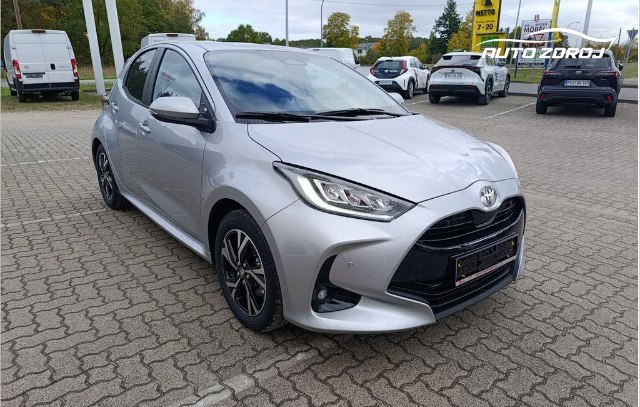 Toyota Yaris Teamplayer 1.5 VVT-i Hybrid, 85kW, A, 5d.