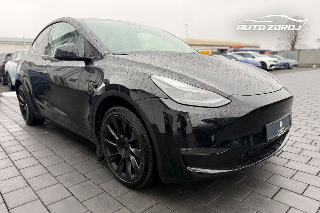 Tesla Model Y Long Range Dual Motor AWD, 378kW, A, 5d.
